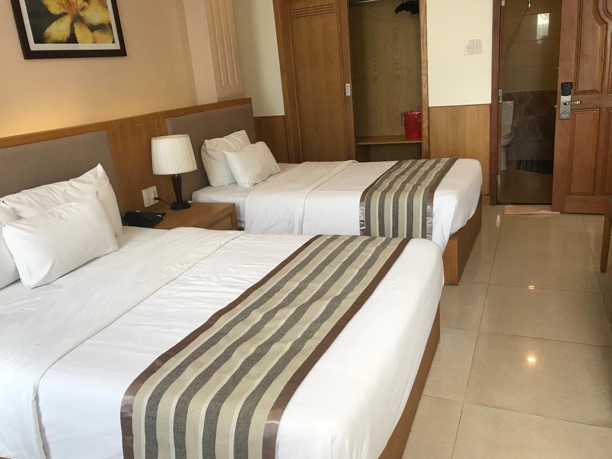 Elegant Hotel Плей Ку Екстериор снимка