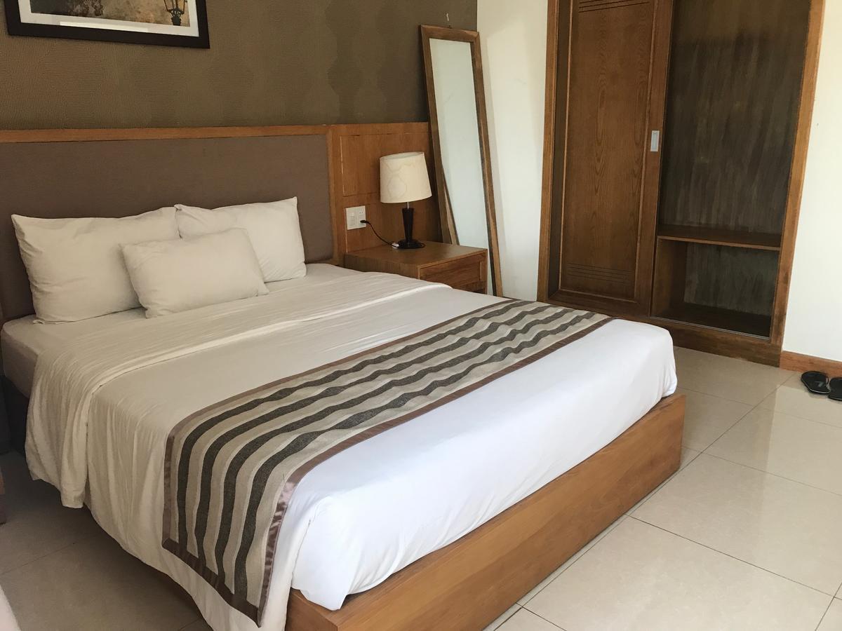 Elegant Hotel Плей Ку Екстериор снимка